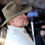 Trace Adkins Judges Waggin' Train Tail Waggin' Jingle Contest Finals